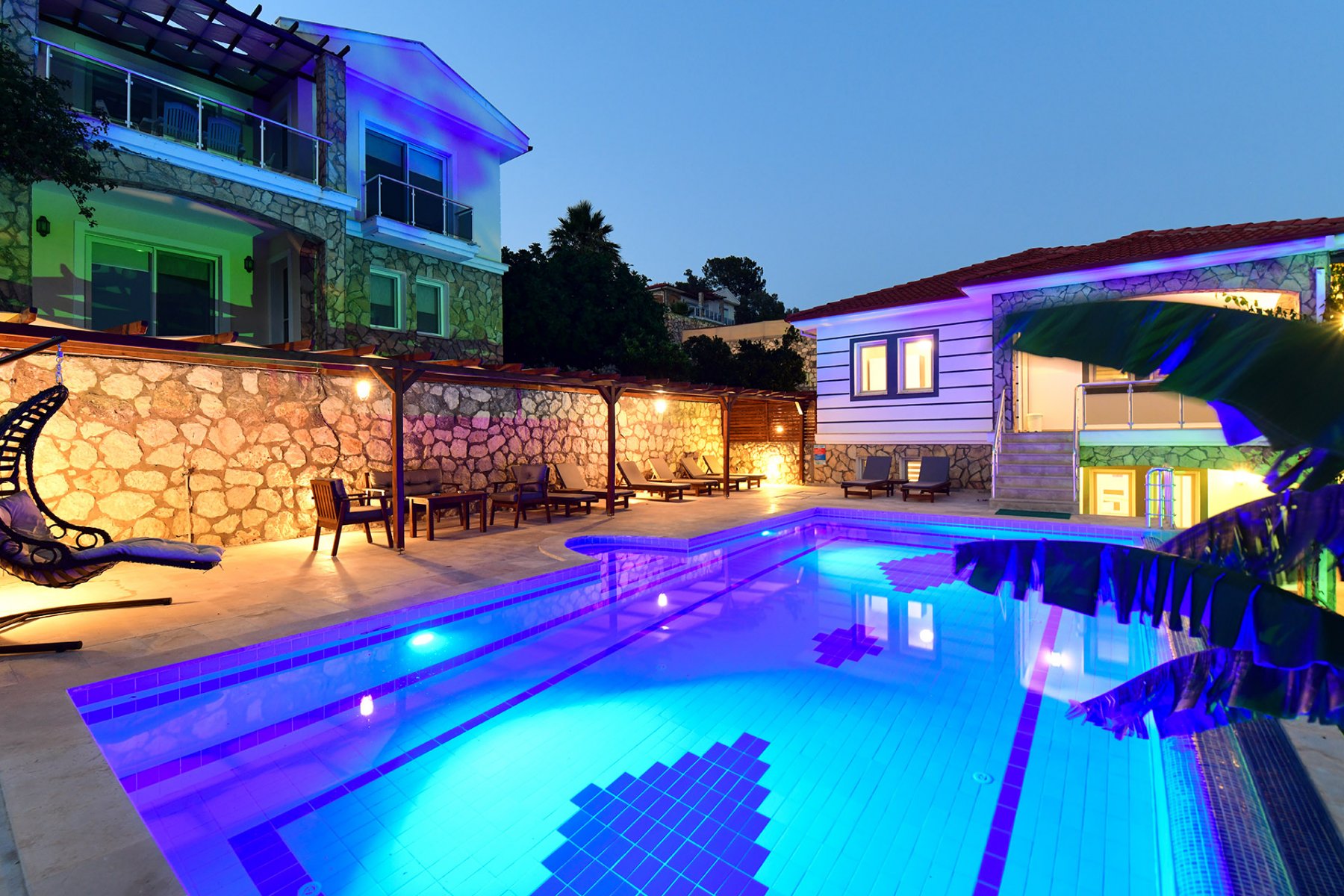 Villa Moonlight2