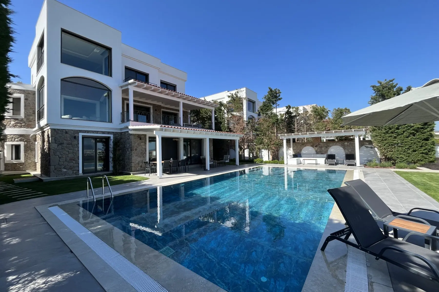 Bodrum Turgutreiste 5 Odalı Özel Havuzlu Deniz Manzaralı Villa Su