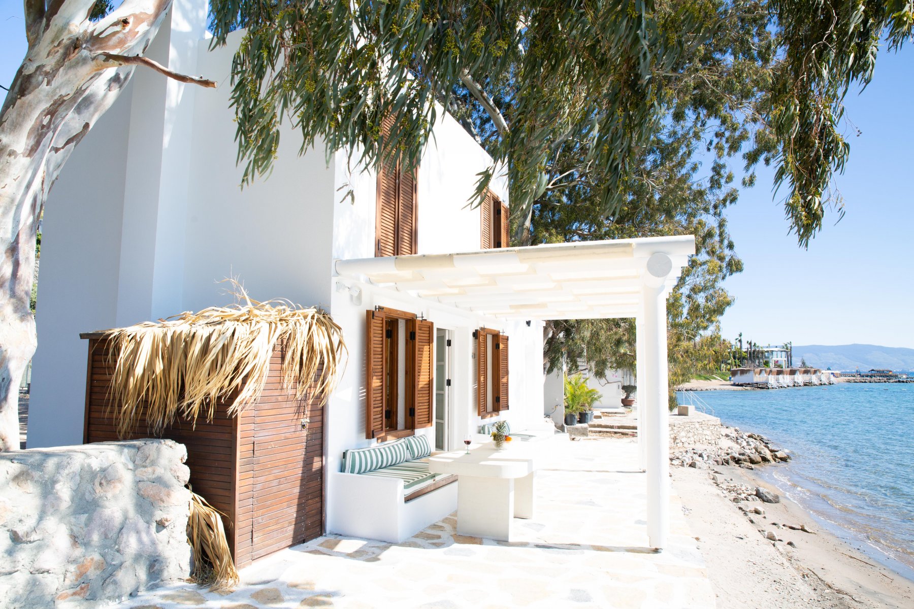 Bodrum Akyarlarda 1 Odalı Denize Sıfır Daire