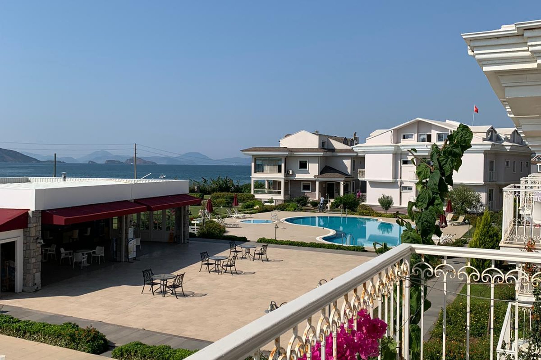 Fethiye Daphne Residence 1 Odalı Havuz Manzaralı Zemin Kat