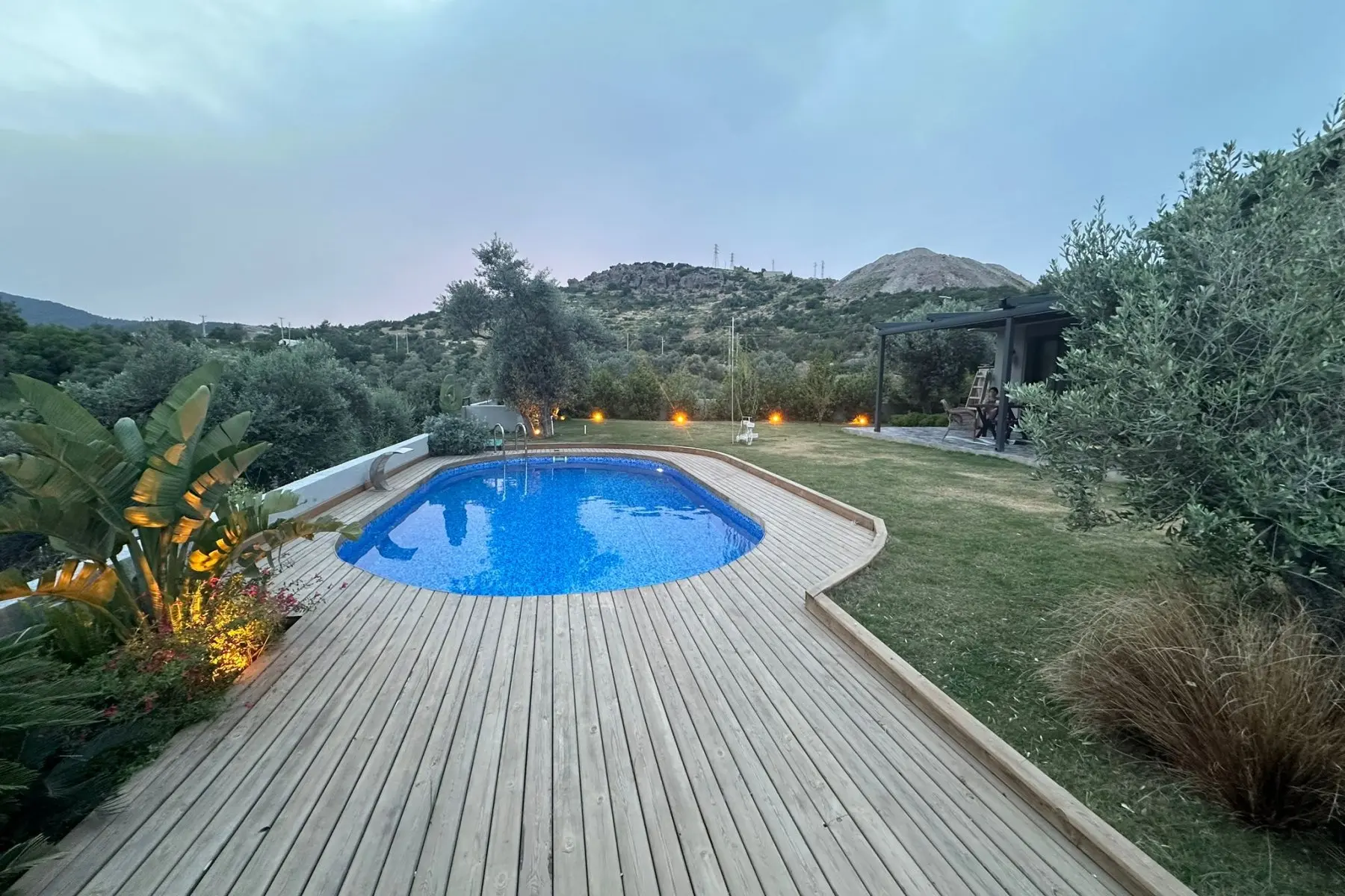 GÖLTÜRKBÜKÜ ÖZEL HAVUZLU TEK KATLI DOĞA MANZARALI MÜSTAKİL VİLLA