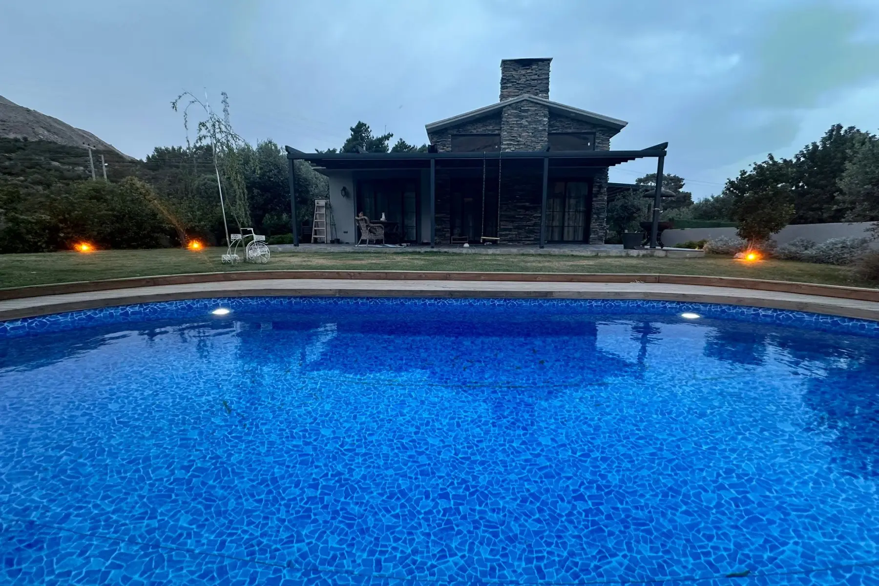 GÖLTÜRKBÜKÜ ÖZEL HAVUZLU TEK KATLI DOĞA MANZARALI MÜSTAKİL VİLLA