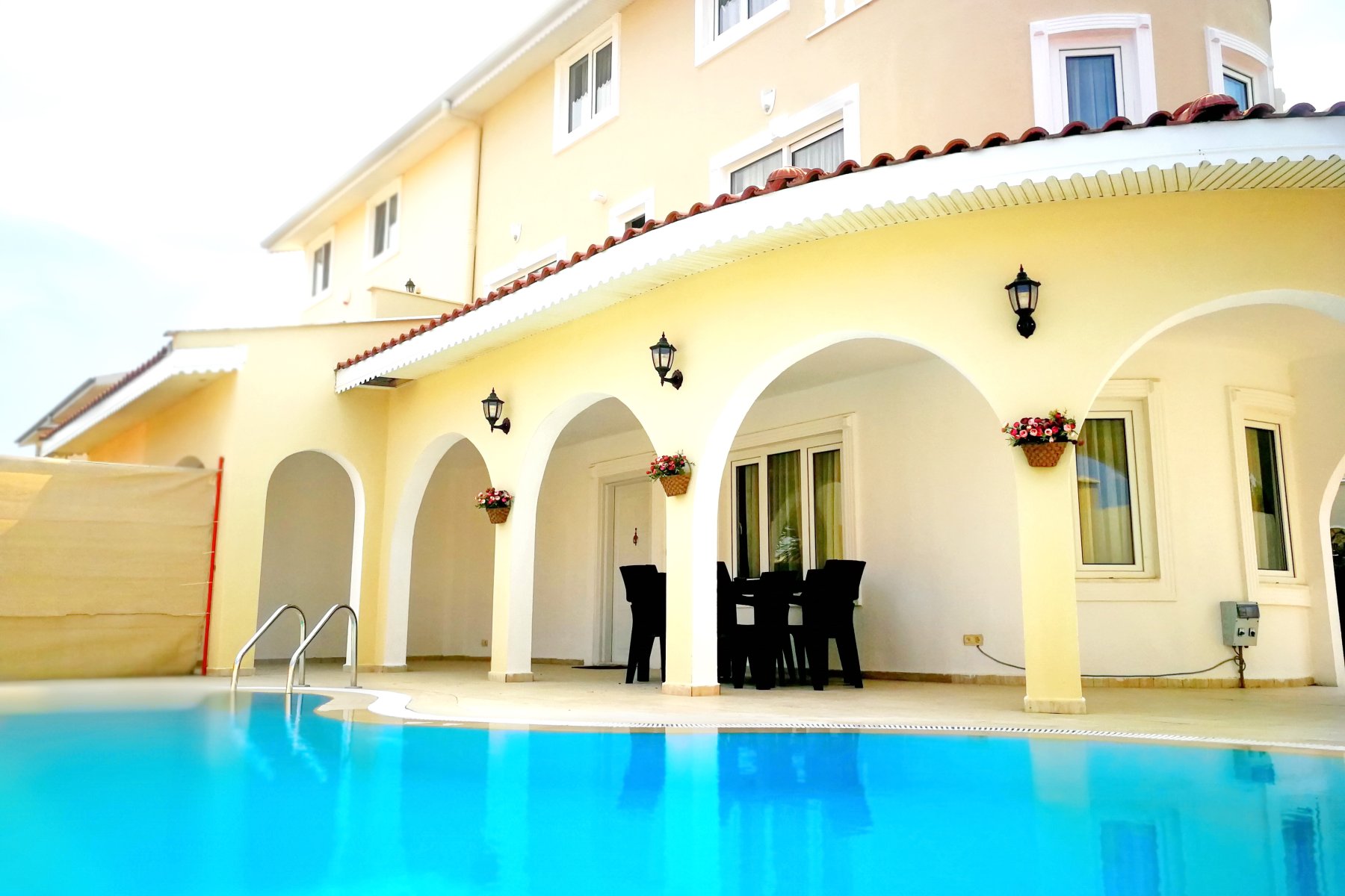 Antalya Belekte 3 Yatak Odalı Özel Havuzlu Villa 