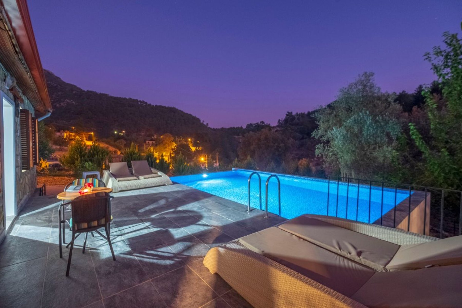 Fethiye 3+1 Özel Havuzlu Jakuzili Villa Rose